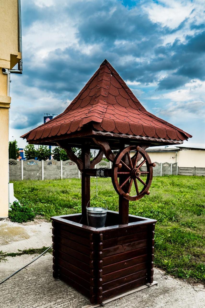 Pensiunea Georgibel Deva Exterior photo